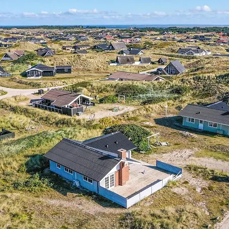 Stunning In Hvide Sande With Kitchen Bjerregård