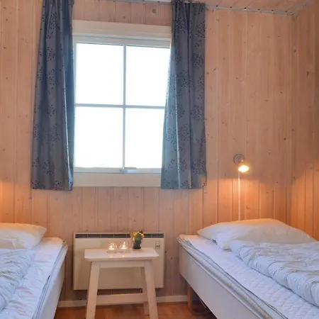 Stunning In Hvide Sande With Kitchen Bjerregård